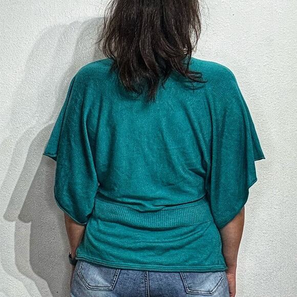 DFA New York Green Handkerchief Sweater Sz L - Picture 9 of 11